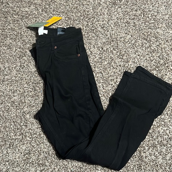 🔥 H&M denim - Picture 1 of 5